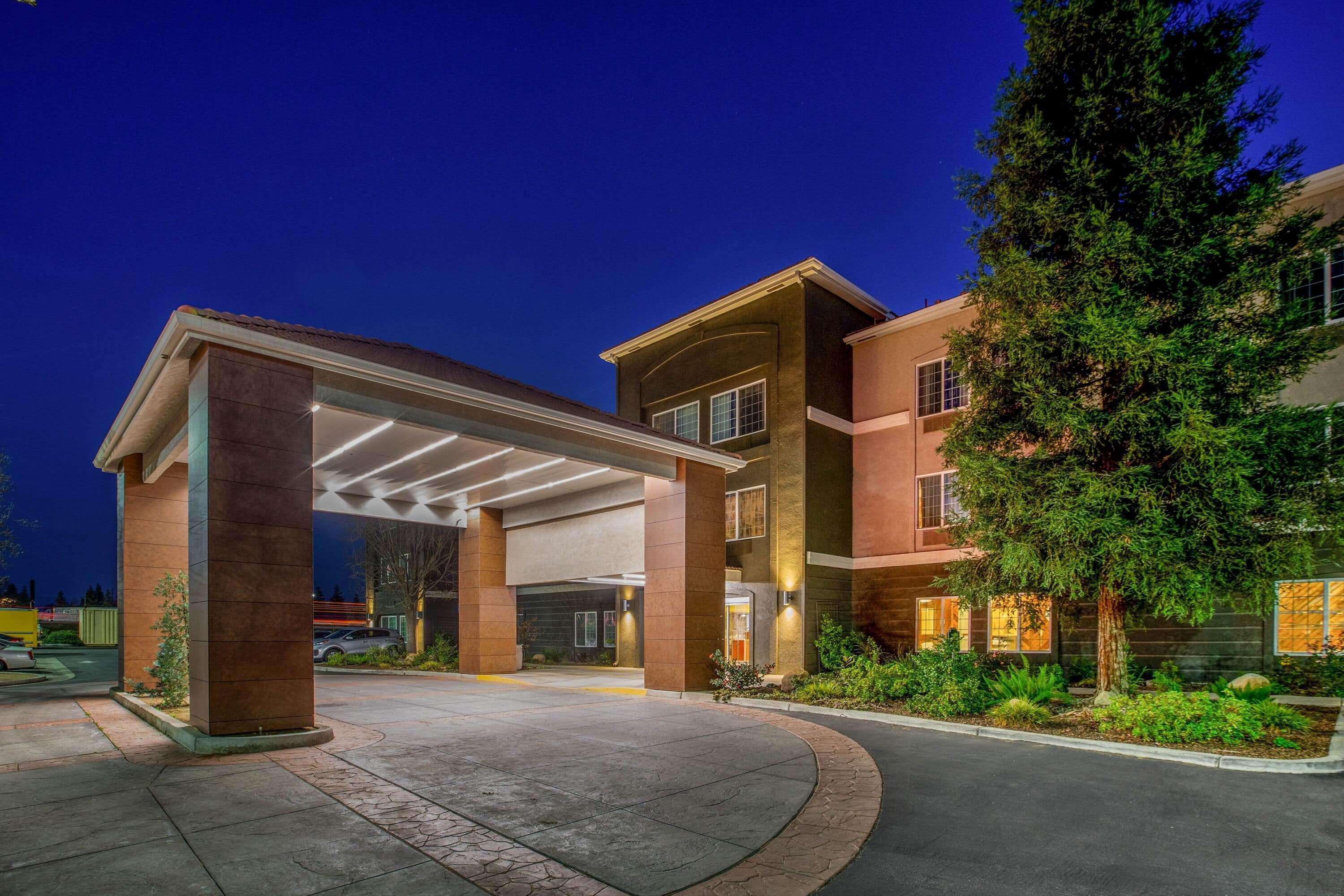 מלון La Quinta By Wyndham Bakersfield North מראה חיצוני תמונה